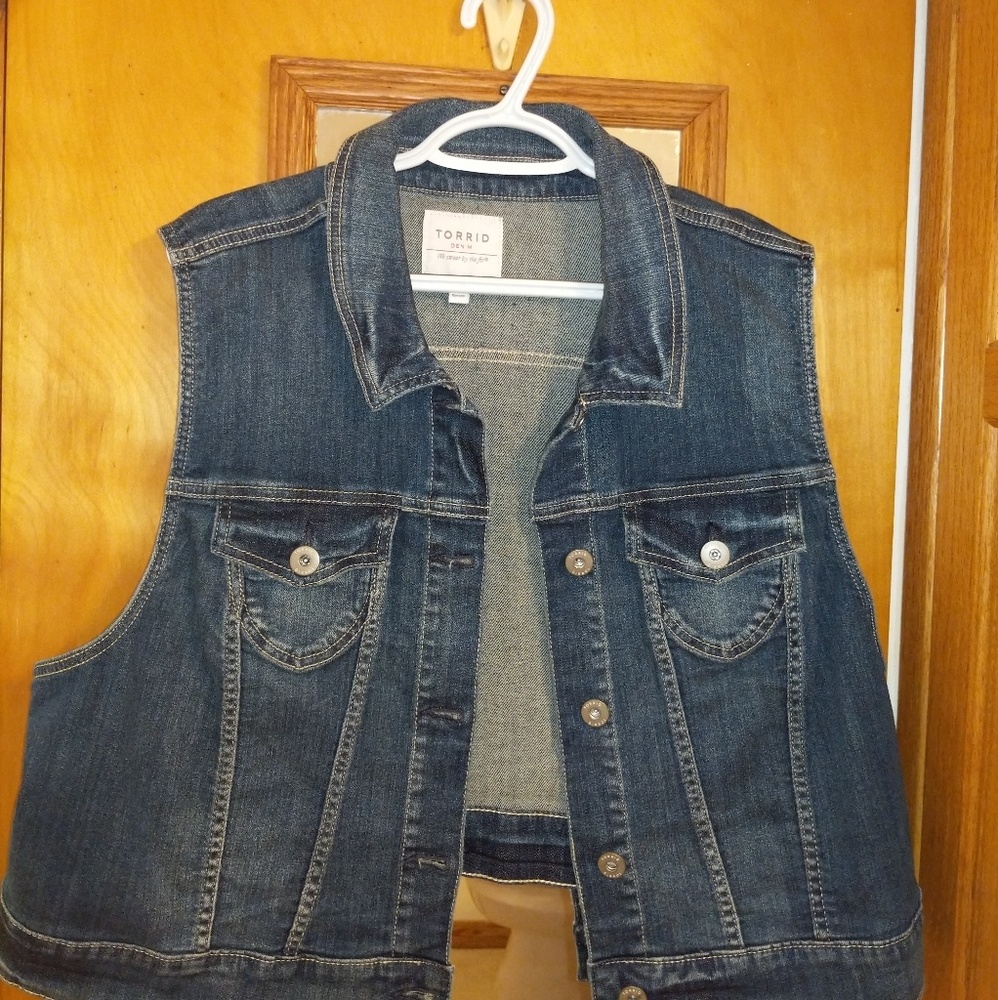 Torrid Jean vest